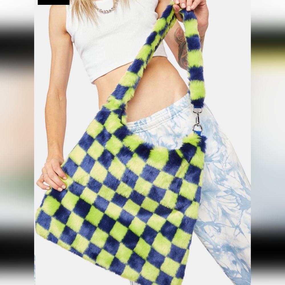Dizzy Checkered Tote Bag